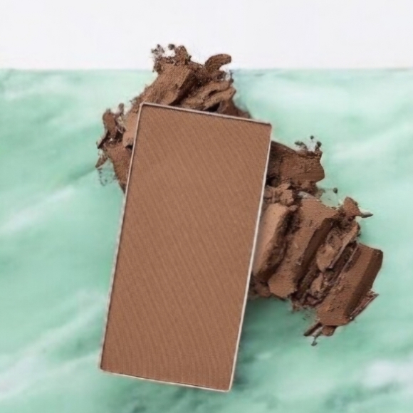 Eyeshadow & Controur Combo Bundle - Latte Contour + Moonstone Eyeshadow - Picture 3 of 3